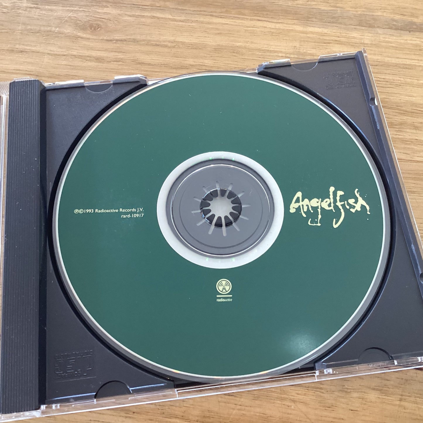Angelfish (Shirley Manson) - Self-Titled, US 1994 Radioactive – RARD 10917